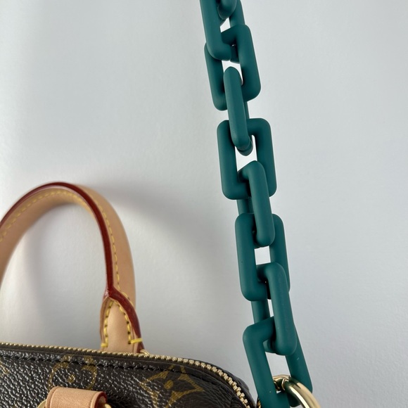 Crossbody length acrylic rubber coated chunky chain link strap for bags, green - Picture 3 of 3